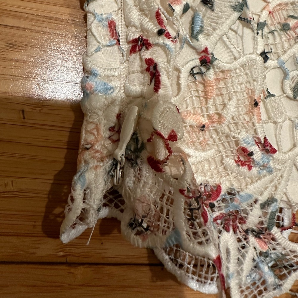Abercrombie&Fitch Woman’s Halter Crop Floral Top Size Small - Picture 7 of 12